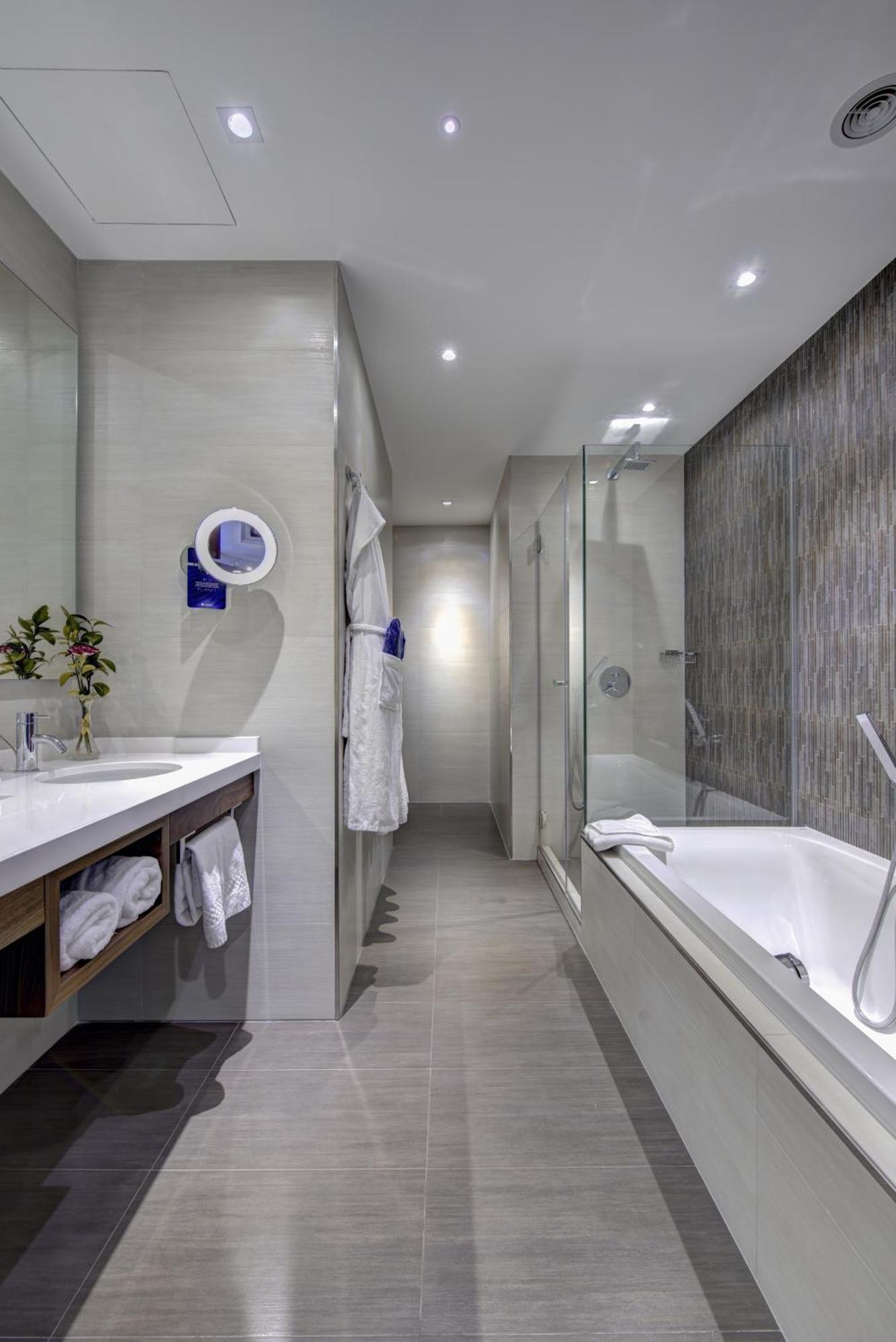 Premium Suite Outdoor Whirlpool Sea View,1772885070:JPEG
